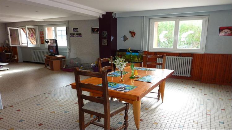 Ma-Cabane - Vente Maison RIOM, 100 m²