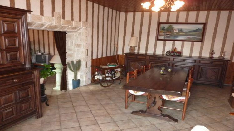 Ma-Cabane - Vente Maison RIOM, 160 m²