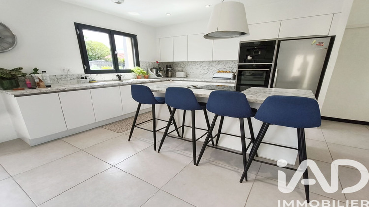 Ma-Cabane - Vente Maison Riom, 105 m²