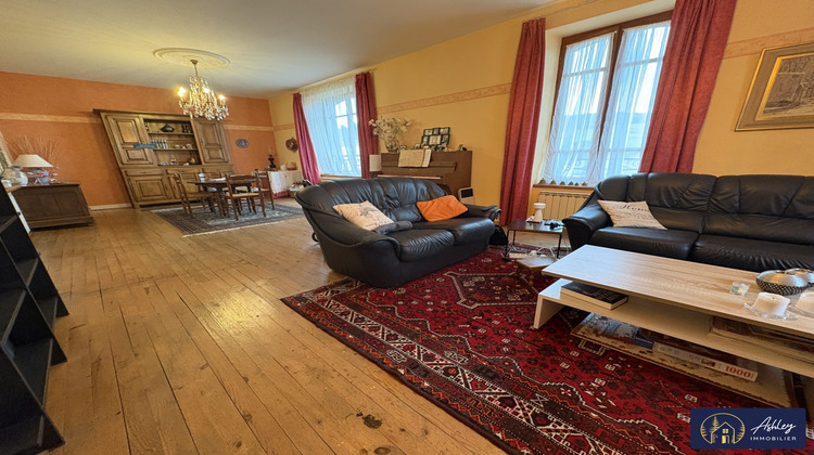 Ma-Cabane - Vente Maison Riom-ès-Montagnes, 190 m²