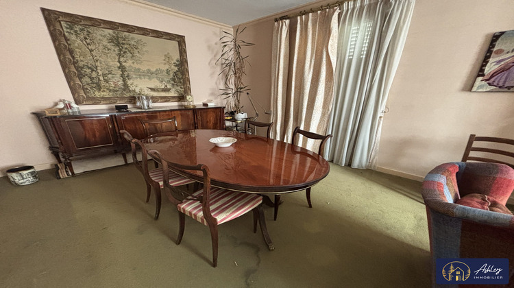 Ma-Cabane - Vente Maison Riom-ès-Montagnes, 197 m²