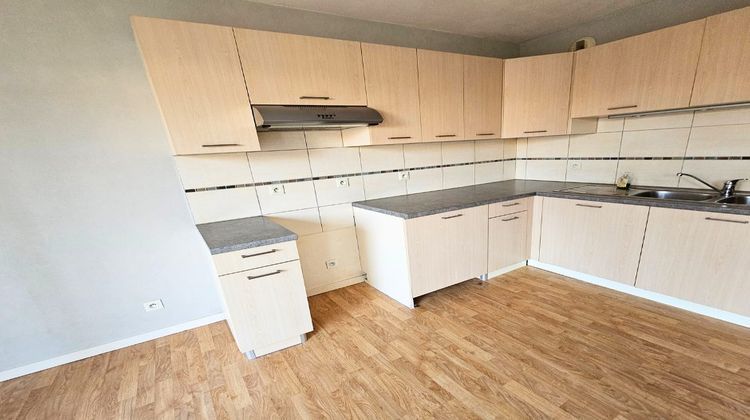 Ma-Cabane - Vente Maison Riorges, 57 m²