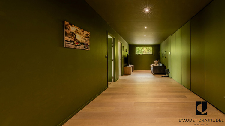 Ma-Cabane - Vente Maison RIORGES, 253 m²