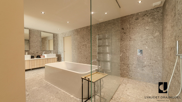 Ma-Cabane - Vente Maison RIORGES, 253 m²