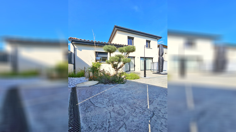 Ma-Cabane - Vente Maison Rive-de-Gier, 214 m²