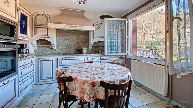 Ma-Cabane - Vente Maison Rive-de-Gier, 70 m²