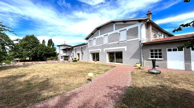 Ma-Cabane - Vente Maison ROANNE, 600 m²