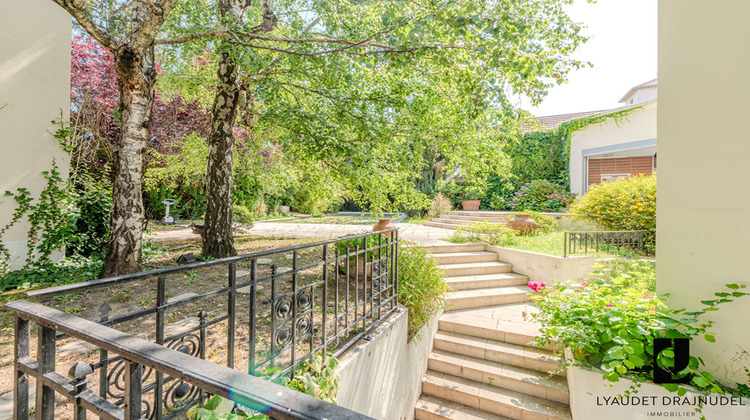 Ma-Cabane - Vente Maison ROANNE, 279 m²