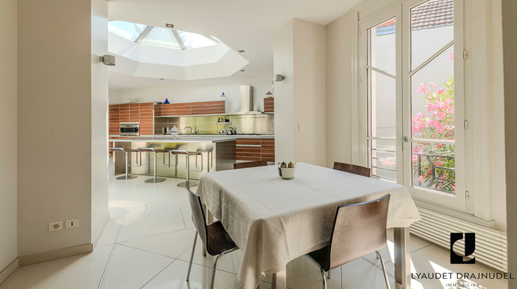 Ma-Cabane - Vente Maison ROANNE, 279 m²