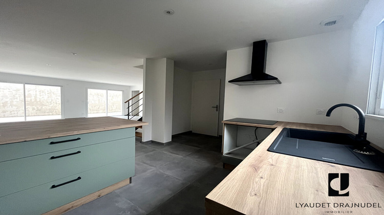 Ma-Cabane - Vente Maison ROANNE, 97 m²