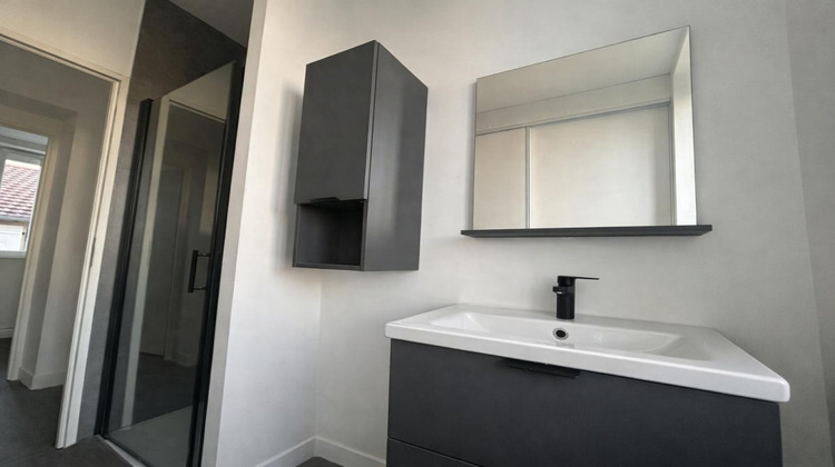 Ma-Cabane - Vente Maison ROANNE, 73 m²