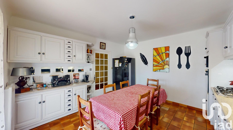 Ma-Cabane - Vente Maison Robion, 270 m²