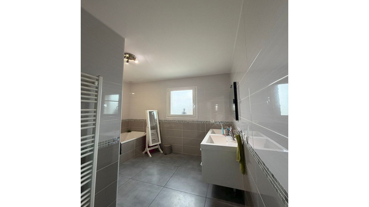 Ma-Cabane - Vente Maison ROCHE-LA-MOLIERE, 113 m²
