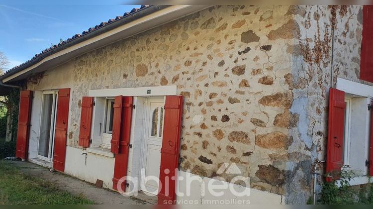 Ma-Cabane - Vente Maison Rochechouart, 130 m²