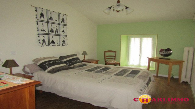 Ma-Cabane - Vente Maison Rochechouart, 105 m²