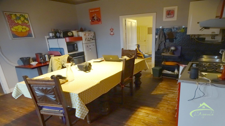 Ma-Cabane - Vente Maison Rochechouart, 179 m²