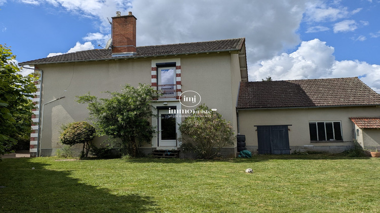 Ma-Cabane - Vente Maison Rochechouart, 179 m²