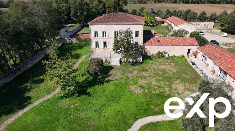 Ma-Cabane - Vente Maison Rochefort, 768 m²