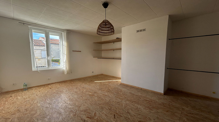 Ma-Cabane - Vente Maison ROCHEFORT, 70 m²