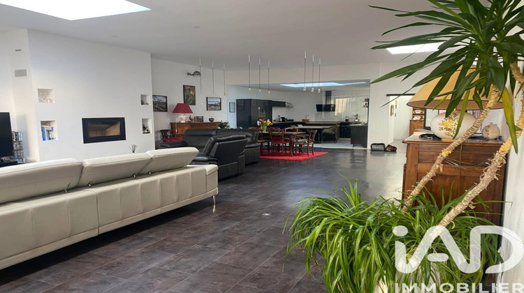 Ma-Cabane - Vente Maison Rochefort, 308 m²
