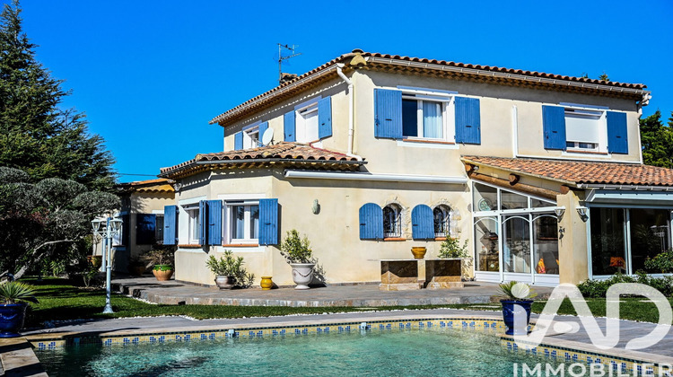 Ma-Cabane - Vente Maison Rochefort-du-Gard, 245 m²