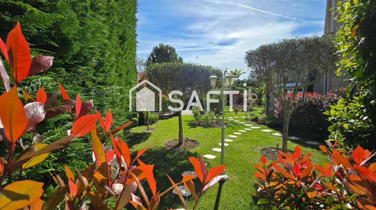 Ma-Cabane - Vente Maison Rochefort-du-Gard, 245 m²