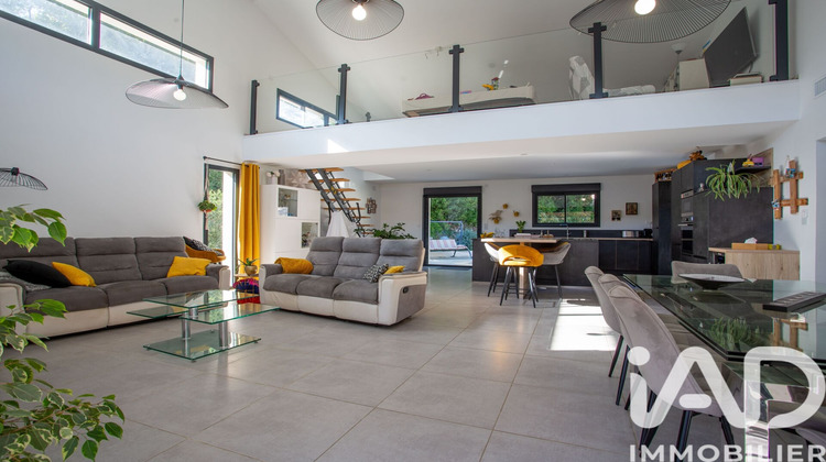Ma-Cabane - Vente Maison Rochefort-du-Gard, 166 m²