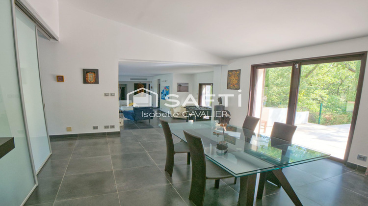 Ma-Cabane - Vente Maison Rochefort-du-Gard, 236 m²