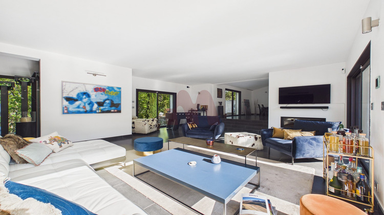 Ma-Cabane - Vente Maison Rochefort-du-Gard France, 236 m²