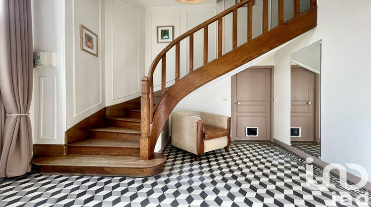 Ma-Cabane - Vente Maison Rochefort-en-Yvelines, 201 m²