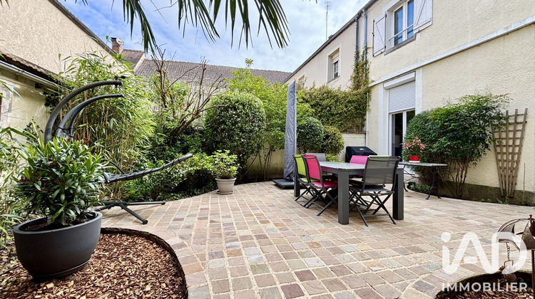 Ma-Cabane - Vente Maison Rochefort-en-Yvelines, 201 m²