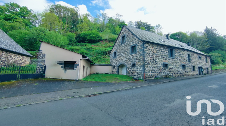 Ma-Cabane - Vente Maison Rochefort-Montagne, 280 m²