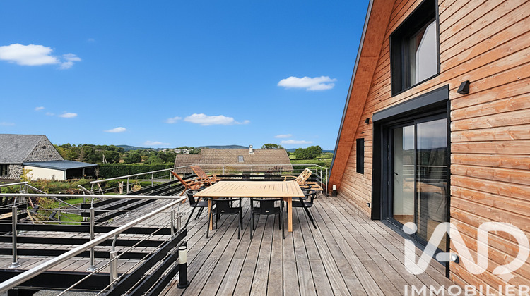 Ma-Cabane - Vente Maison Rochefort-Montagne, 206 m²