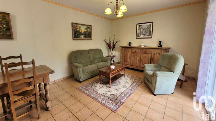 Ma-Cabane - Vente Maison Roches-Prémarie-Andillé, 86 m²