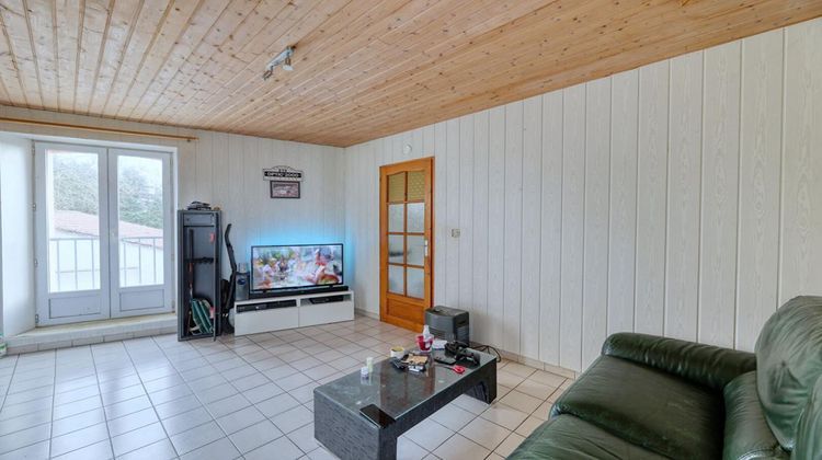 Ma-Cabane - Vente Maison ROCHESERVIERE, 38 m²