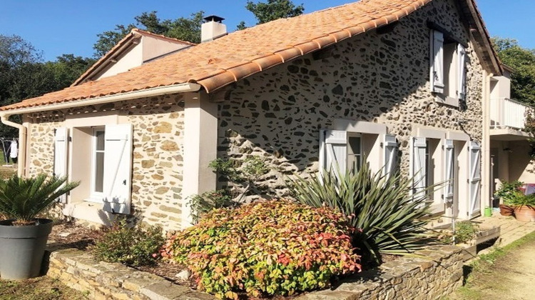 Ma-Cabane - Vente Maison ROCHESERVIERE, 422 m²