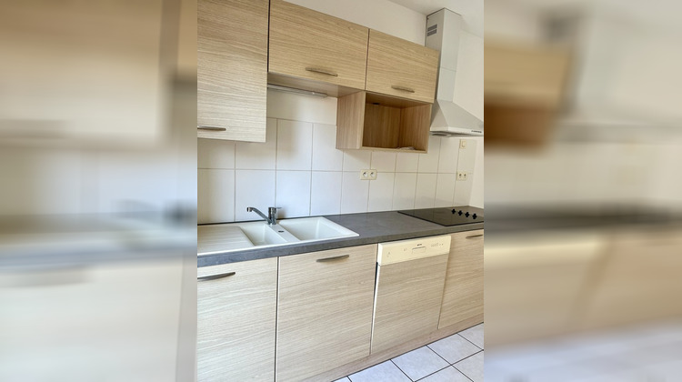 Ma-Cabane - Vente Maison ROCHESERVIERE, 69 m²