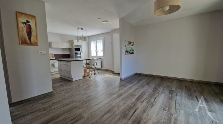 Ma-Cabane - Vente Maison ROCHESERVIERE, 83 m²