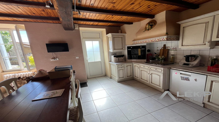 Ma-Cabane - Vente Maison Rochetrejoux, 179 m²