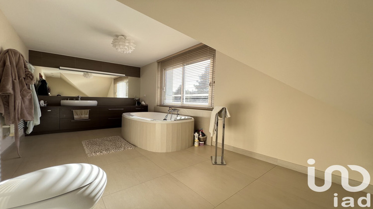 Ma-Cabane - Vente Maison Roëzé-sur-Sarthe, 183 m²