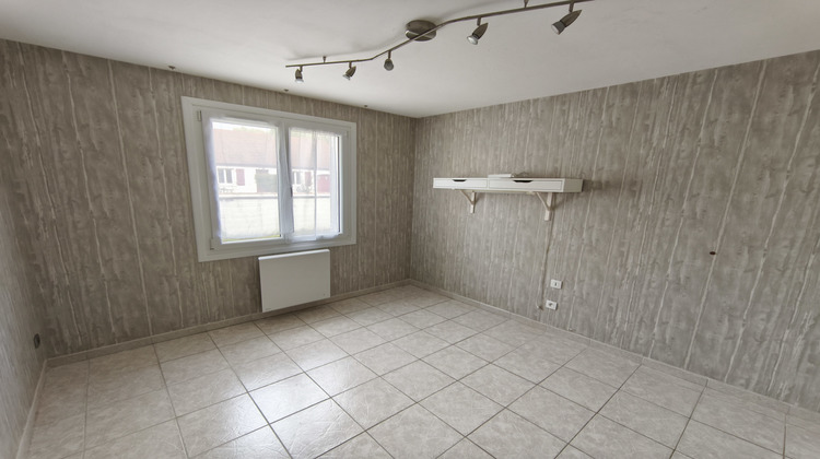 Ma-Cabane - Vente Maison Roézé-sur-Sarthe, 105 m²