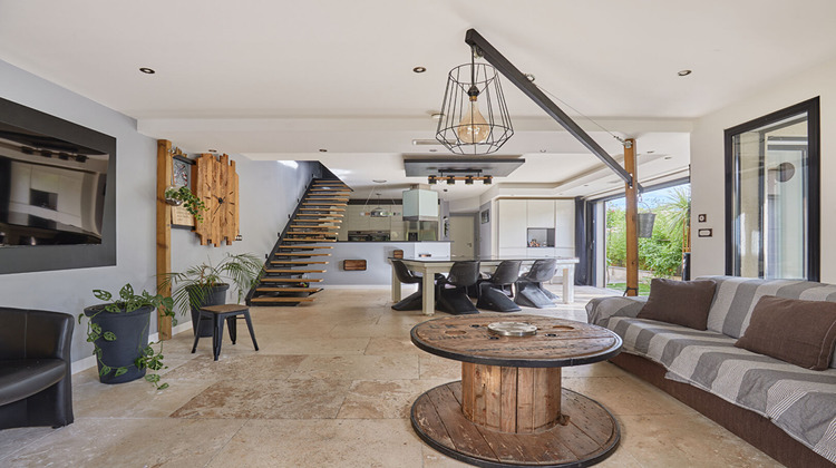 Ma-Cabane - Vente Maison ROGNES, 170 m²