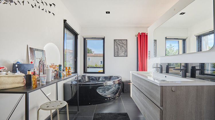 Ma-Cabane - Vente Maison ROGNES, 170 m²