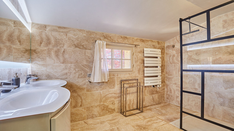 Ma-Cabane - Vente Maison ROGNES, 106 m²
