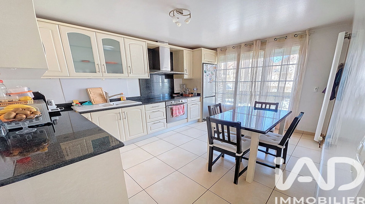 Ma-Cabane - Vente Maison Roissy-en-Brie, 184 m²
