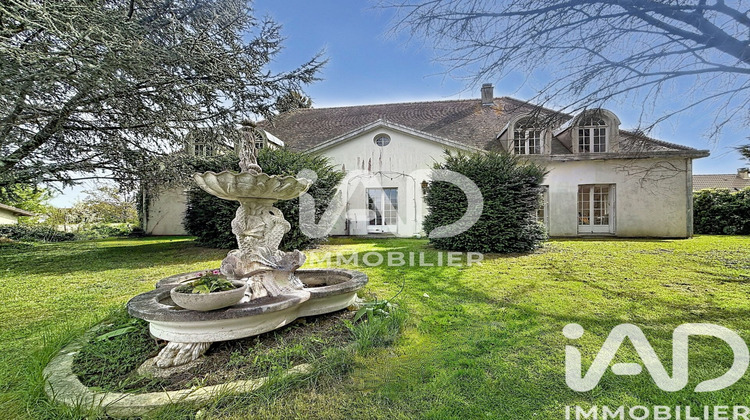 Ma-Cabane - Vente Maison Roissy-en-Brie, 368 m²