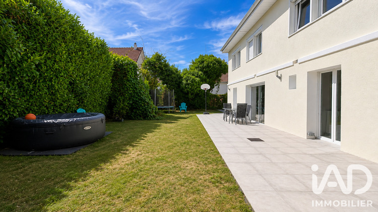 Ma-Cabane - Vente Maison Roissy-en-Brie, 136 m²