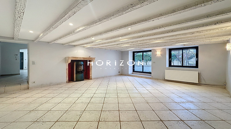 Ma-Cabane - Vente Maison Romanèche-Thorins, 204 m²