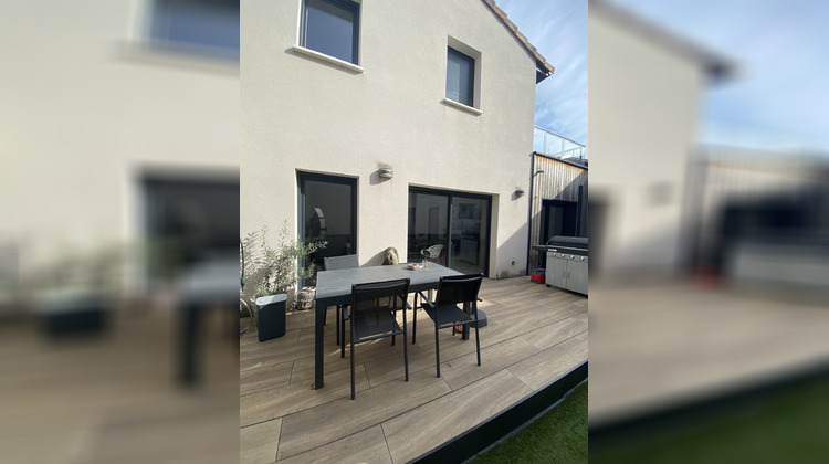 Ma-Cabane - Vente Maison Romans-sur-Isère, 77 m²