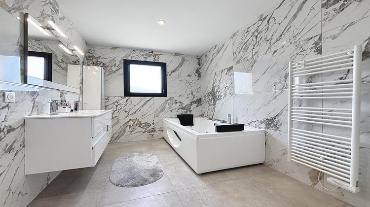 Ma-Cabane - Vente Maison Romans-sur-Isère, 143 m²